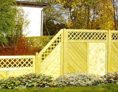 Fence Panel 541 - Stepped Height, Planed, 18mm T and G, 4x2 Frame