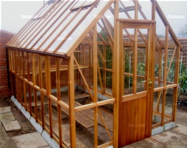 Cedar Victorian Greenhouse 594 Steep Roof Hinged Door